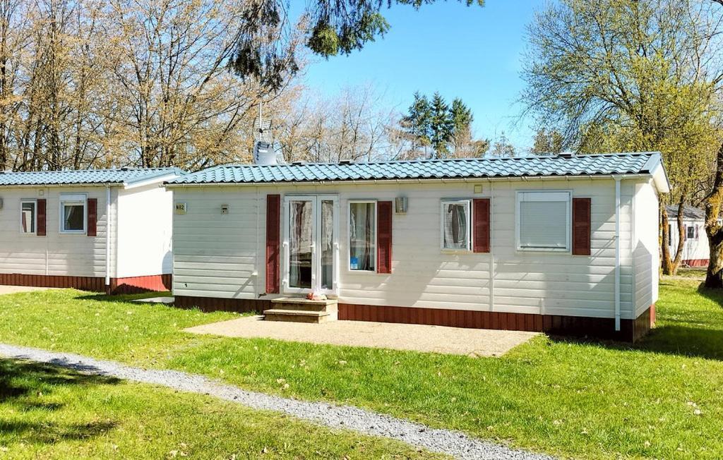 Camping Fuussekaul Heiderscheid Room photo