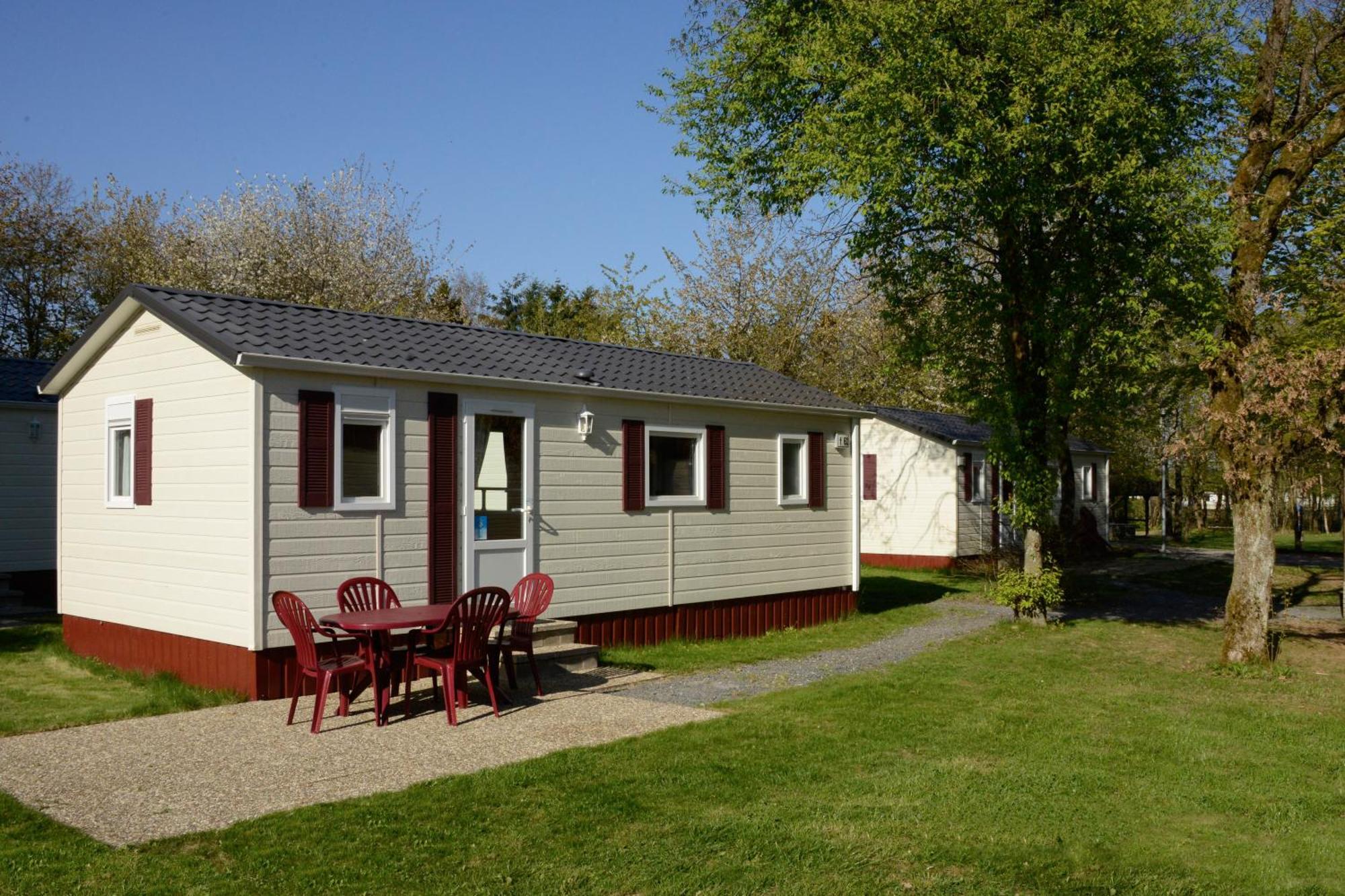 Camping Fuussekaul Heiderscheid Room photo